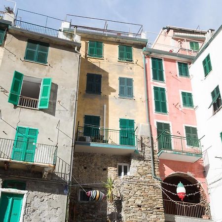 Sara Apartment, Comfort And Lateral Sea View Riomaggiore Luaran gambar